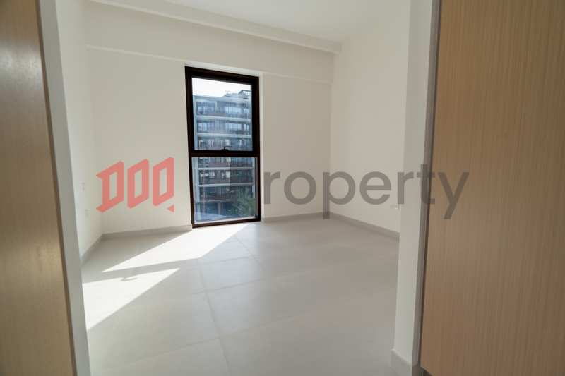 Gorgeous Luxury Building in the Heart of Creek